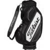 Titleist Midsize Staff Cartbag Jet Black Collection, Schwarz/weiß -Titlei Golfs Geschaft titleist midsize staff cartbag jet black collection schwarzweiss schwarz 3314641 1Dl37GNsTCpvCh 1280x1280
